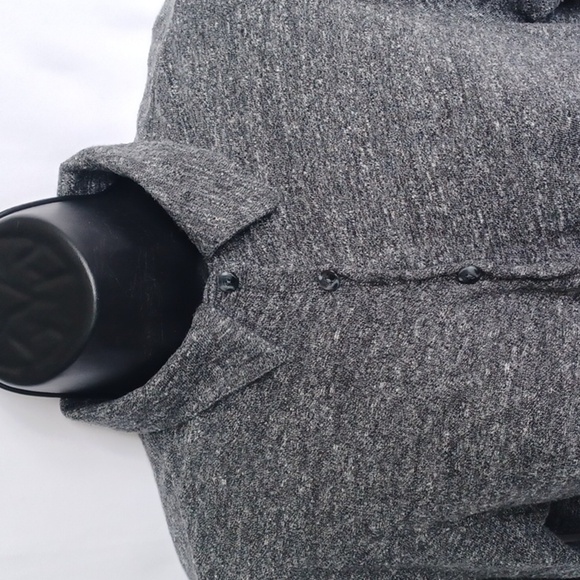 Sundance Women’s  Blouse Ruched Detail Long Sleeve Grey, Size M - Picture 2 of 6